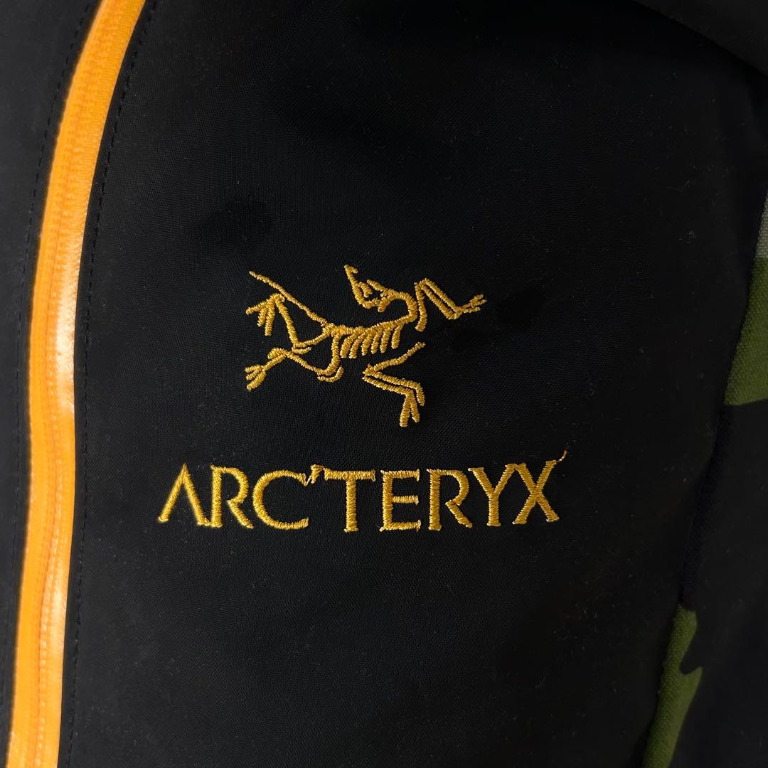 希少 美品 アークテリクス × ビームス ARRO22 WoodlandCamo - メルカリ