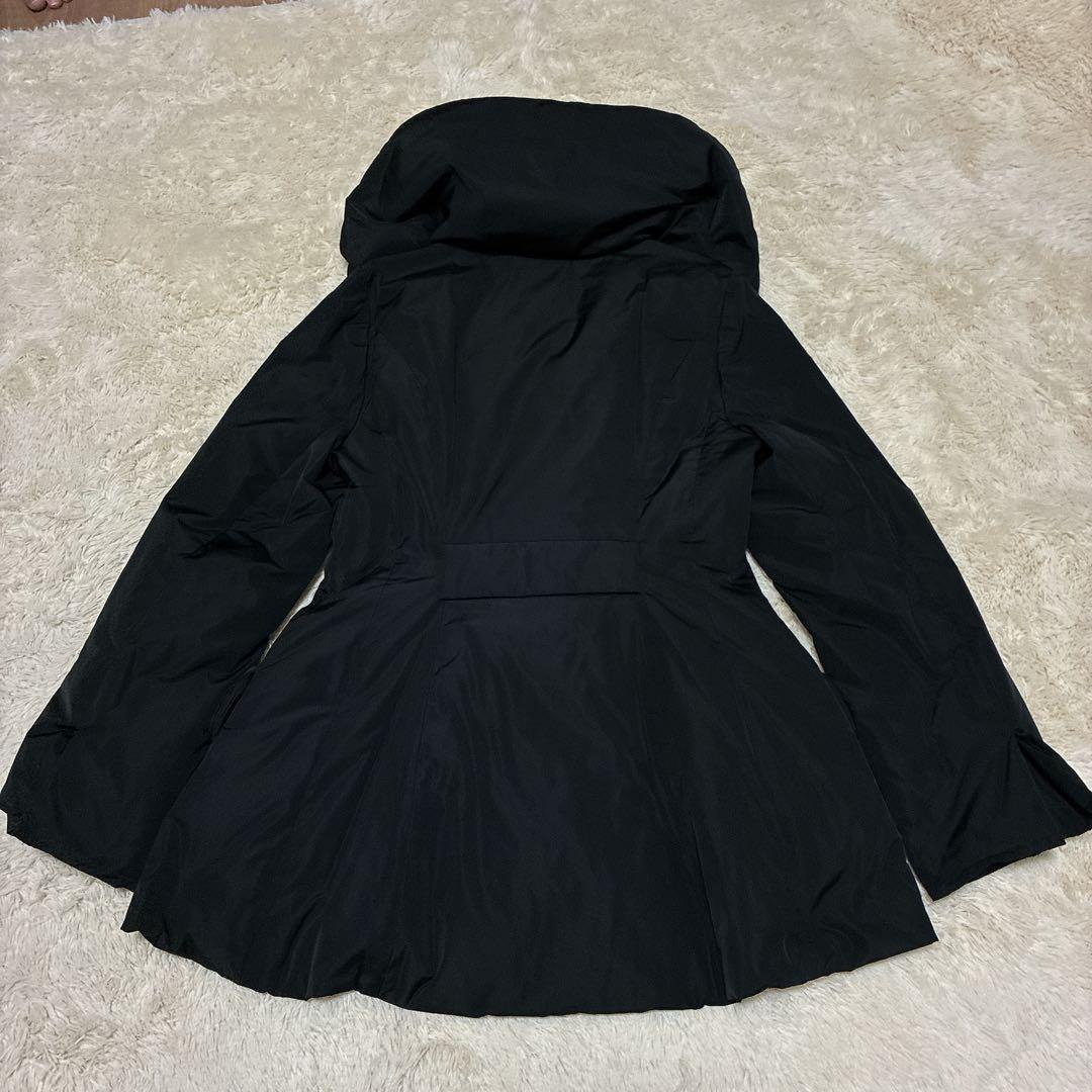 近年モデル】フォクシー ダウンジャケット ダブル くるみボタン 女優襟