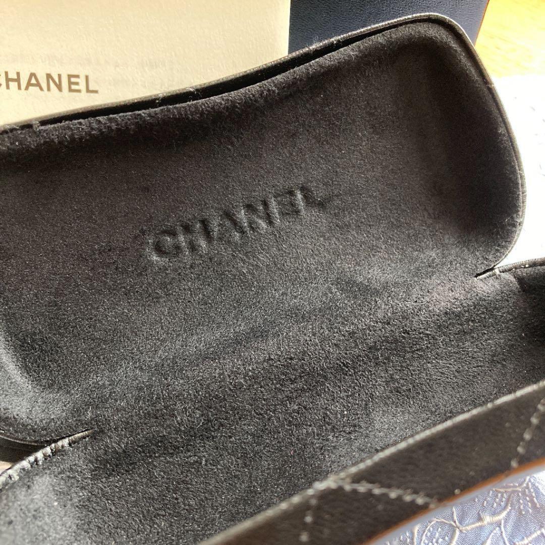 CHANEL シャネル サングラス　ユニセックス　《ケース、箱あり》
