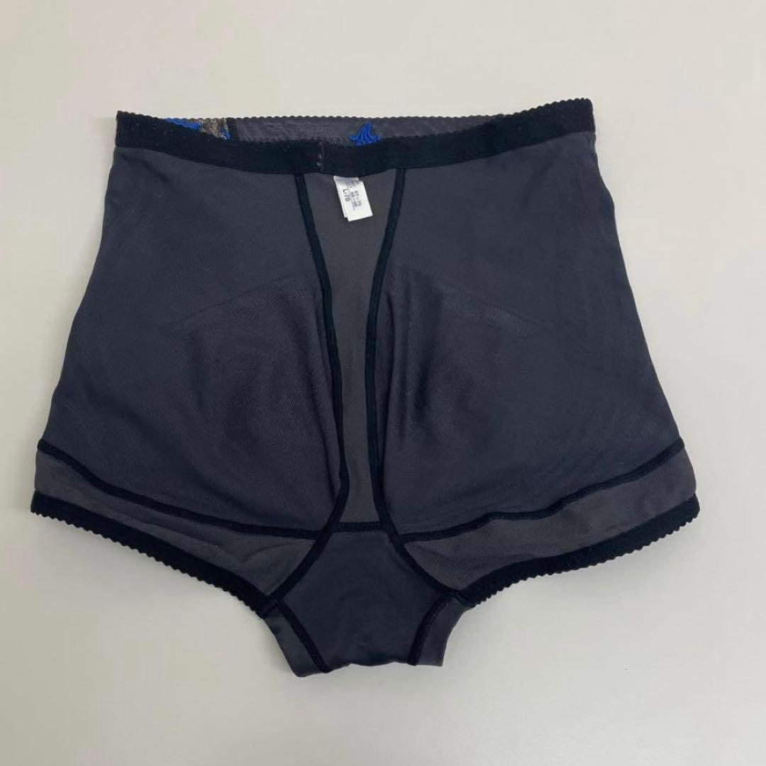 マルコ カーヴィシャス ショートガードル L - メルカリ