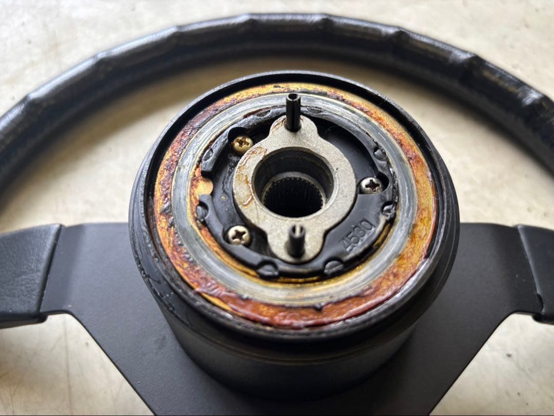 DR30 純正 ステアリング R30 鉄仮面 西部警察 スカイライン - メルカリ