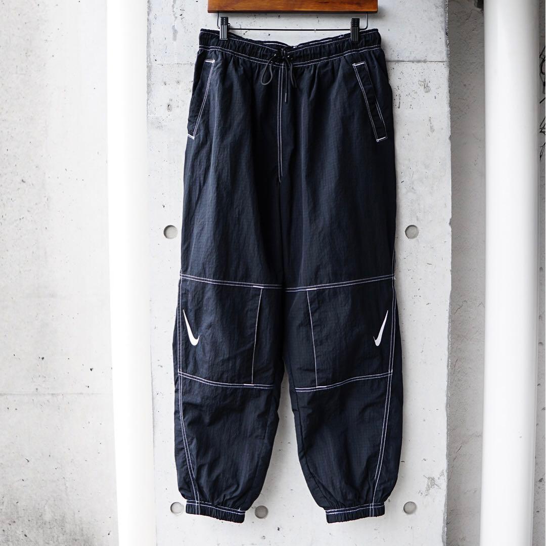 NIKE ナイロンパンツ 白ステッチ 刺繍ロゴ ブラック L - メルカリ