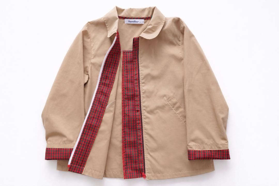 未使用に近い ファミリア familiar 上着 ブルゾン ジャケット 130