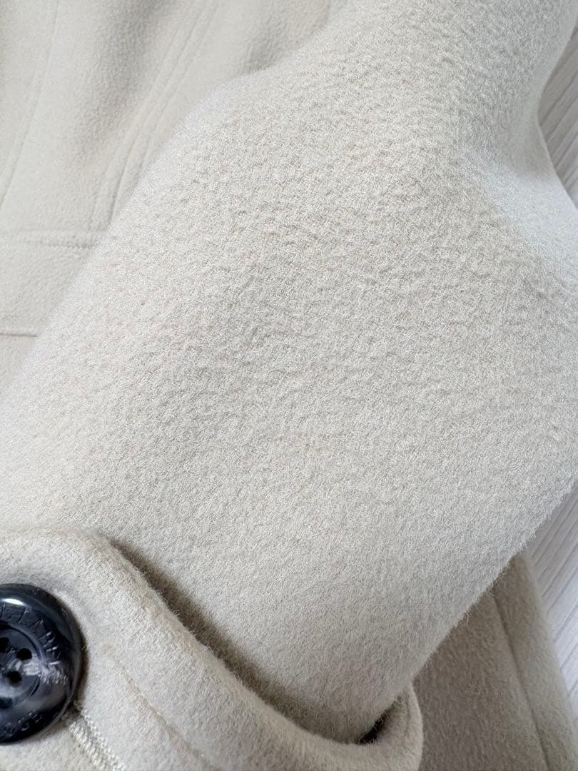 【BLUE LABEL CRESTBRIDGE】 　 -ベージュロングコート−