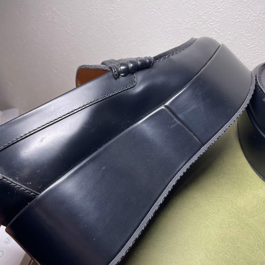 未使用級】GUCCI シェリーライン GG 厚底 ローファー ブラック - メルカリ