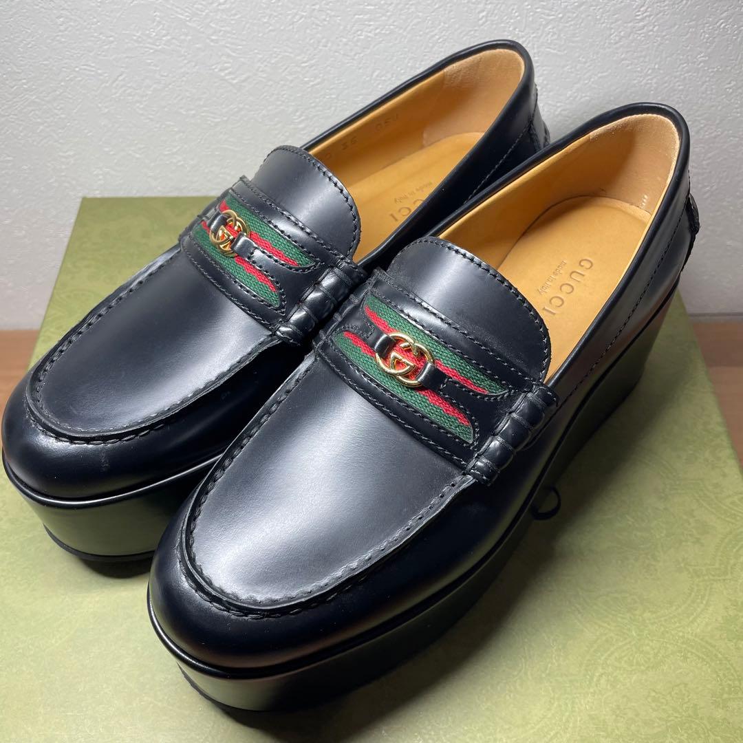 未使用級】GUCCI シェリーライン GG 厚底 ローファー ブラック - メルカリ
