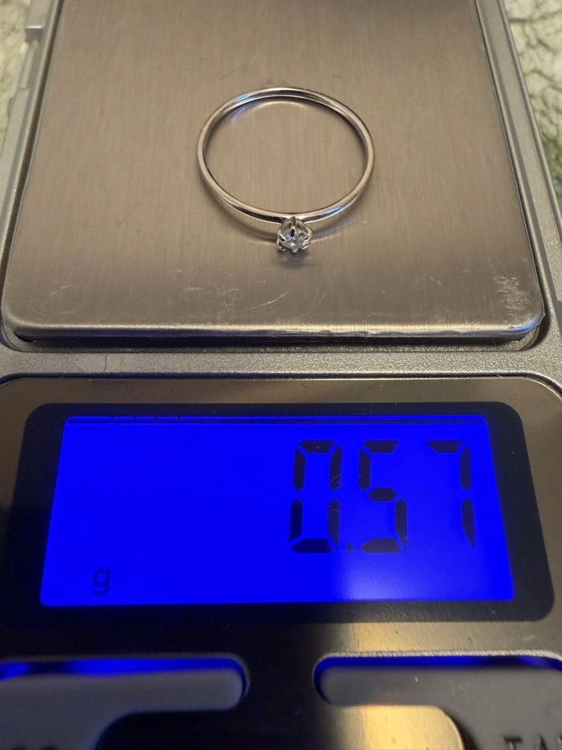 ダイヤモンドリング　0.1ct K10WG ホワイトゴールド　11号