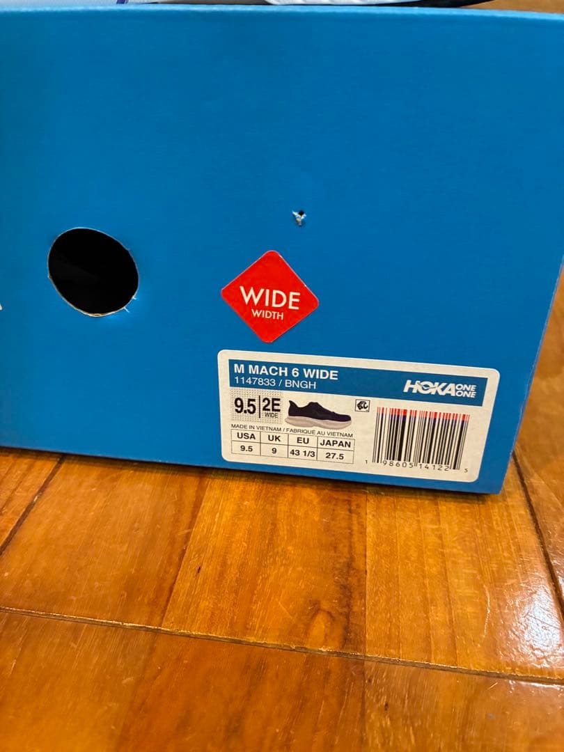 HOKA ONE ONE ／MACH 6 27.5E