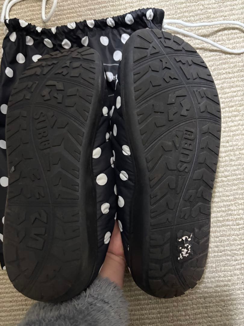 SUBU ドット柄 冬用サンダル 収納袋付きサイズ2 - メルカリ