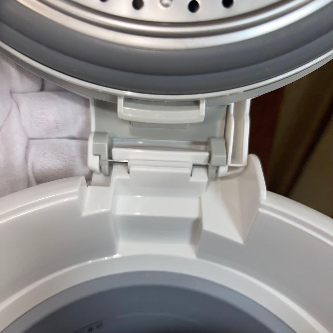 開梱展示品 22年製造 加湿器 スチーム式 3.0L EE-RR50-WA