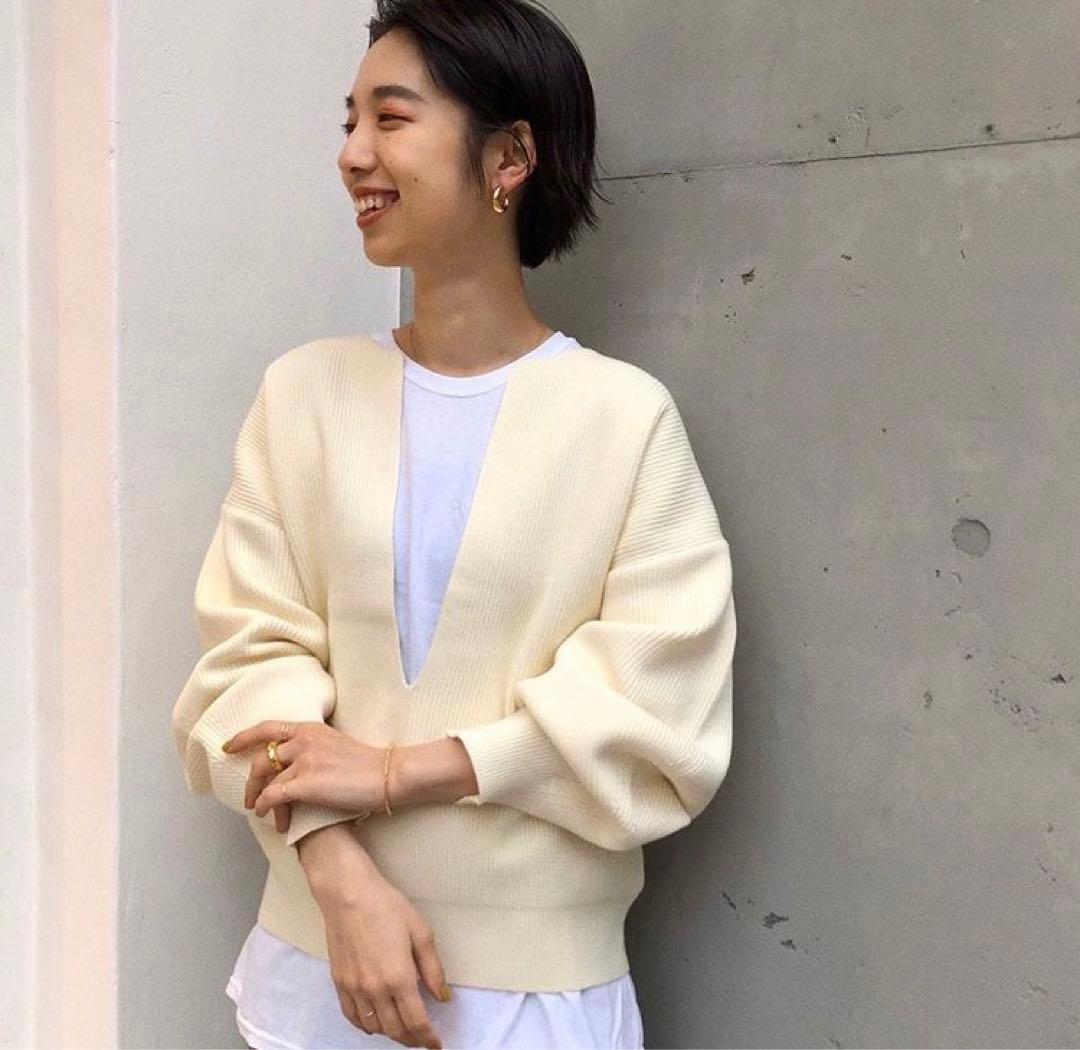 TODAYFUL Slit Neck Knit スリットネックニット - メルカリ