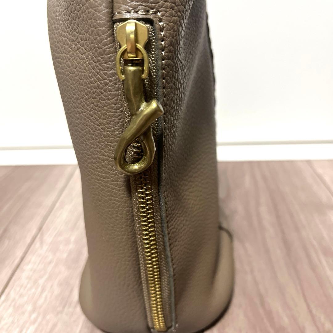 ◽️マヌー Keg pouch ケッグポーチ エルメス革 グレージュ・茶 - メルカリ