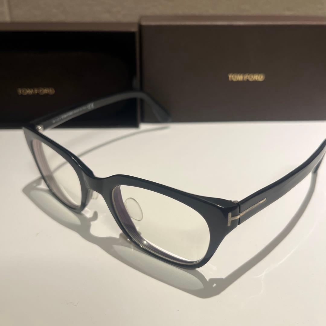 トムフォード メガネ 眼鏡 TF4240 001（ブラック）鼻盛り加工 木村拓哉