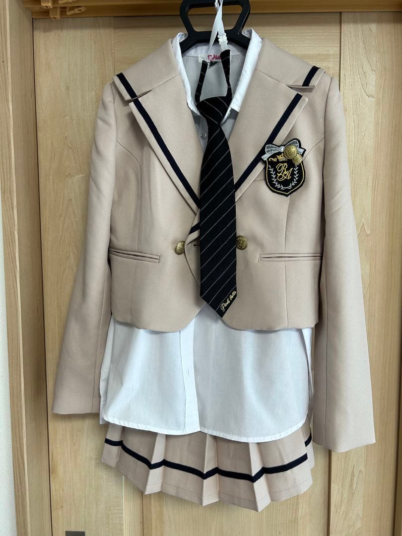 レピピ 卒服 2025