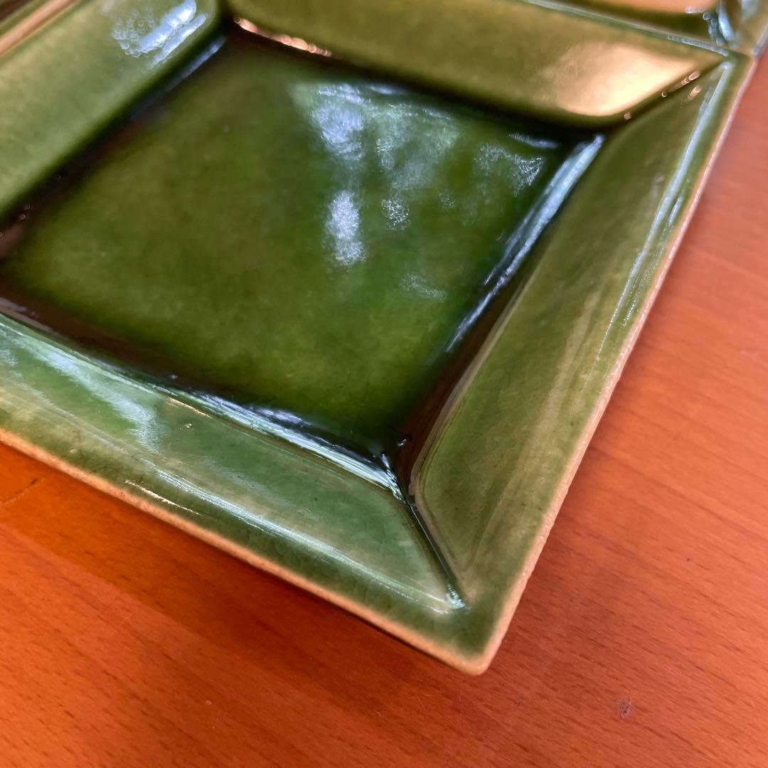 ソヨゴさま専用　　織部釉角皿（12.５cm×12.5cm×1.7cm）5枚