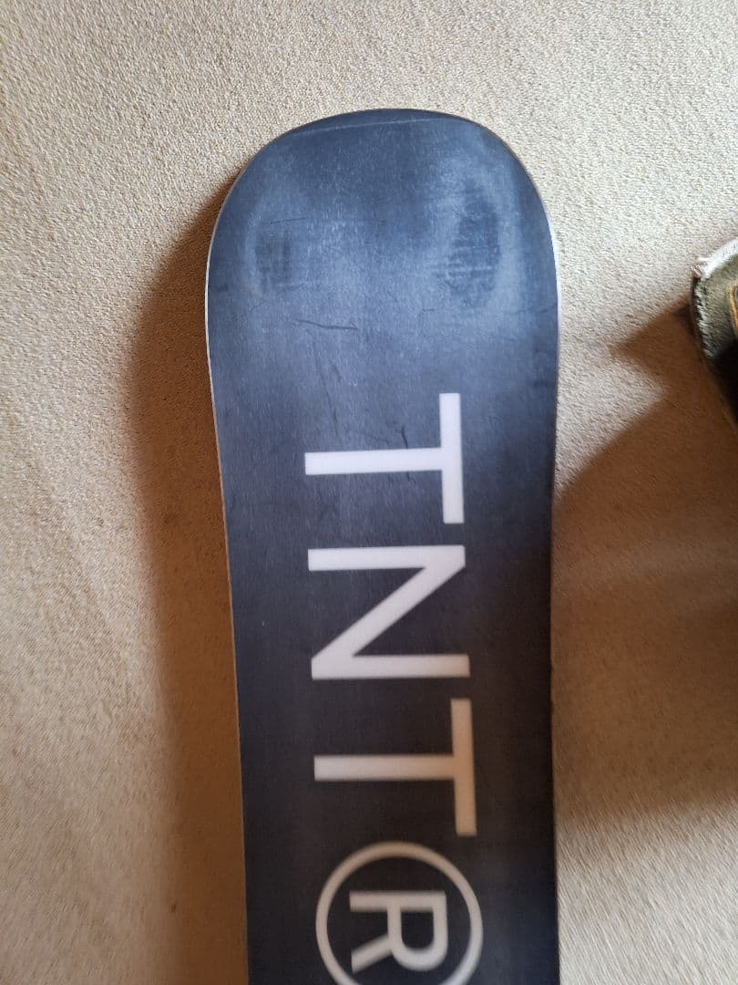 底辺パン職人様専用FNTC TNT® スノーボード - メルカリ