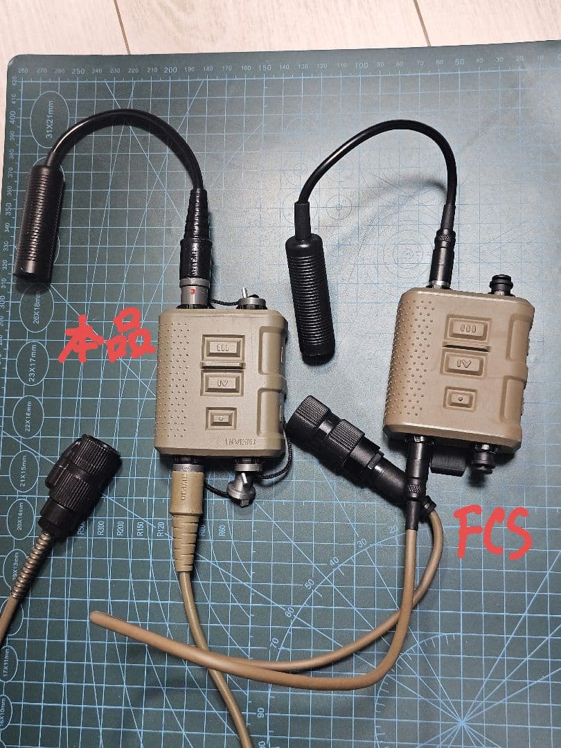 INVISIO V60 PTTのダミーモデル+ケーブル追加 - メルカリ