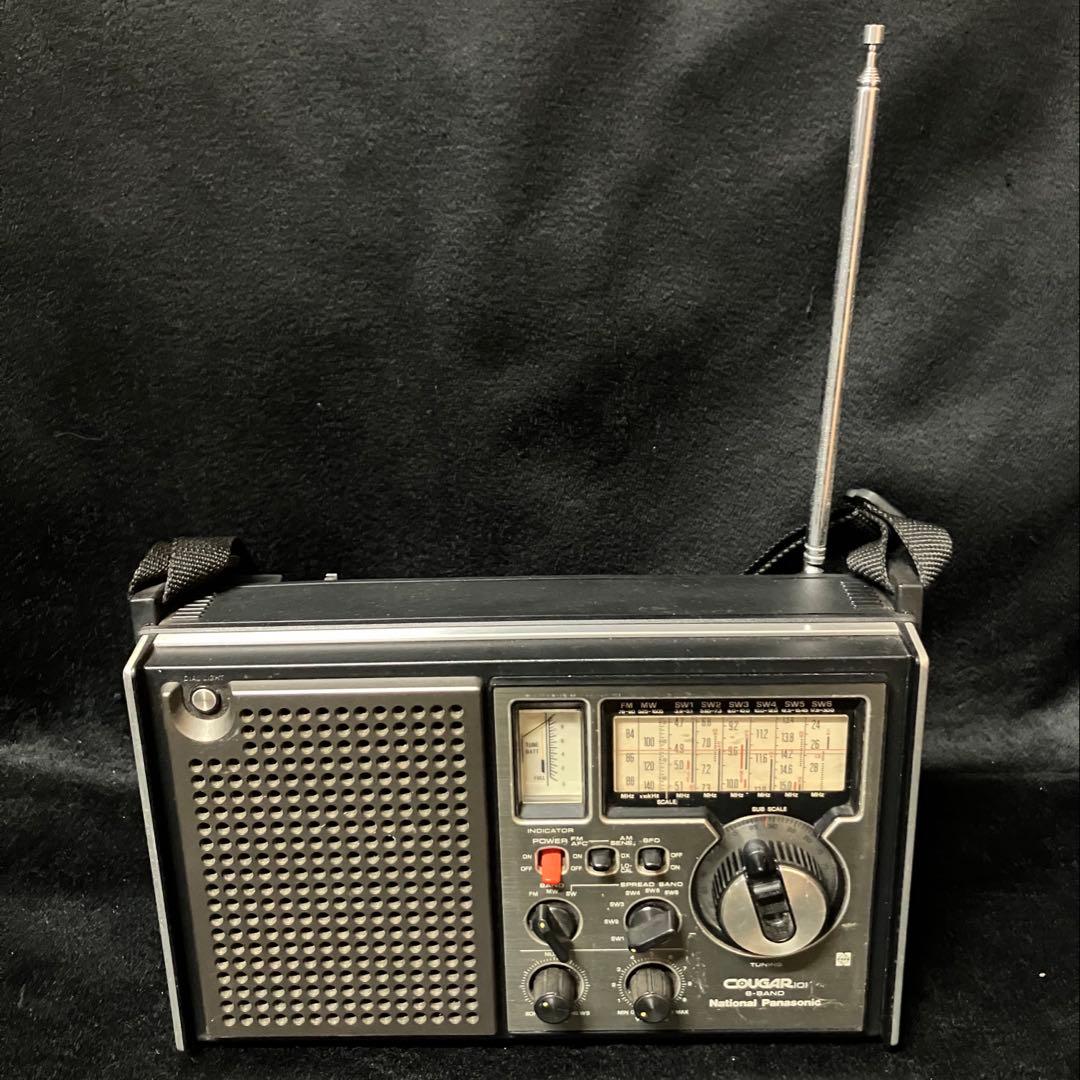 松下電器 ラジオ RF-1010 FMのみ通電確認　B2218 ヤザワ 手回し充電ラジオライト付【AM/FM/ワイドFM/LEDライト/手回し