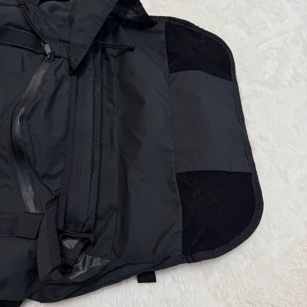 美品】ミステリーランチ アウトサイダー メッセンジャーバッグ 黒 2way