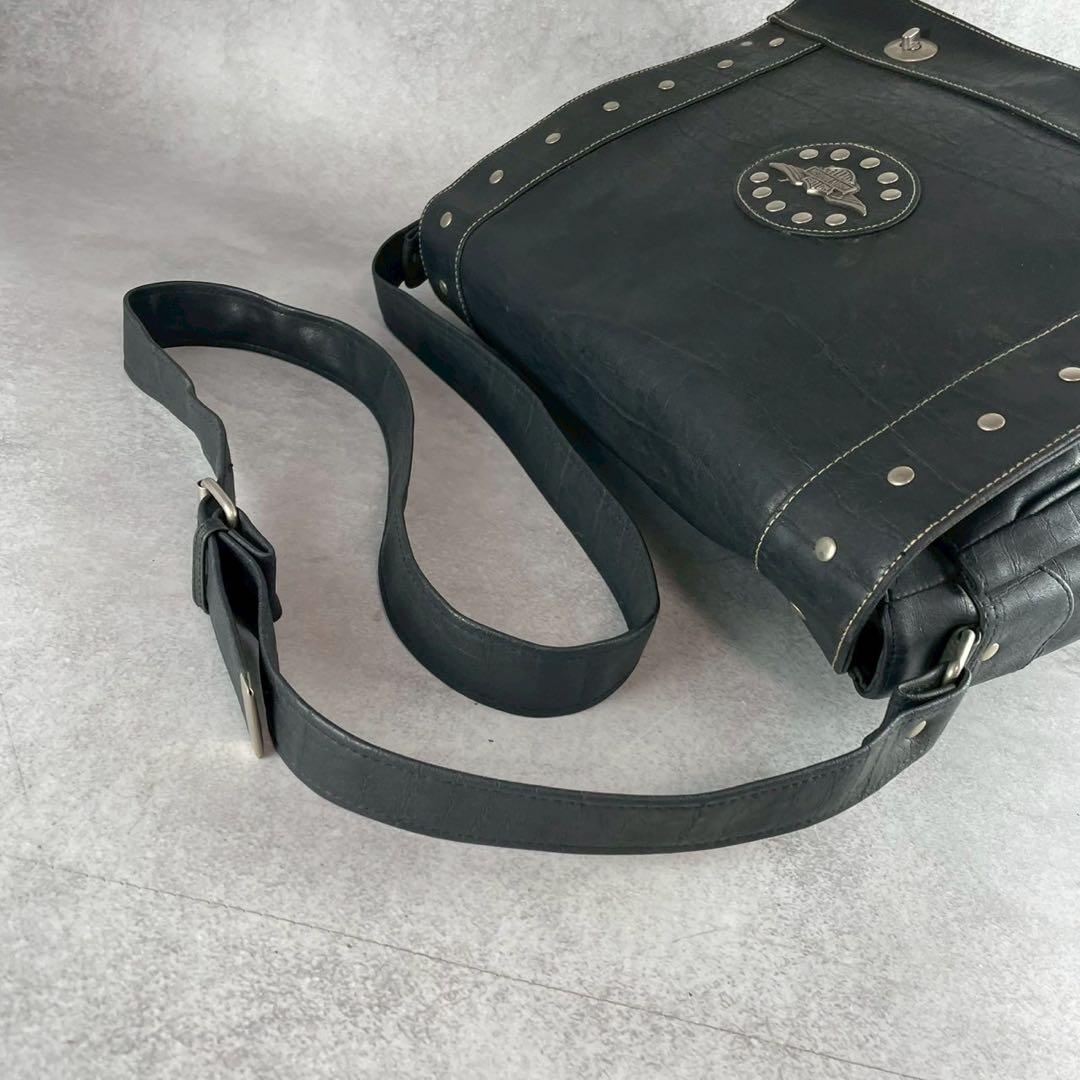 希少✨Harley Davidson ショルダーバッグ レザー ロゴ金具 黒の通販は