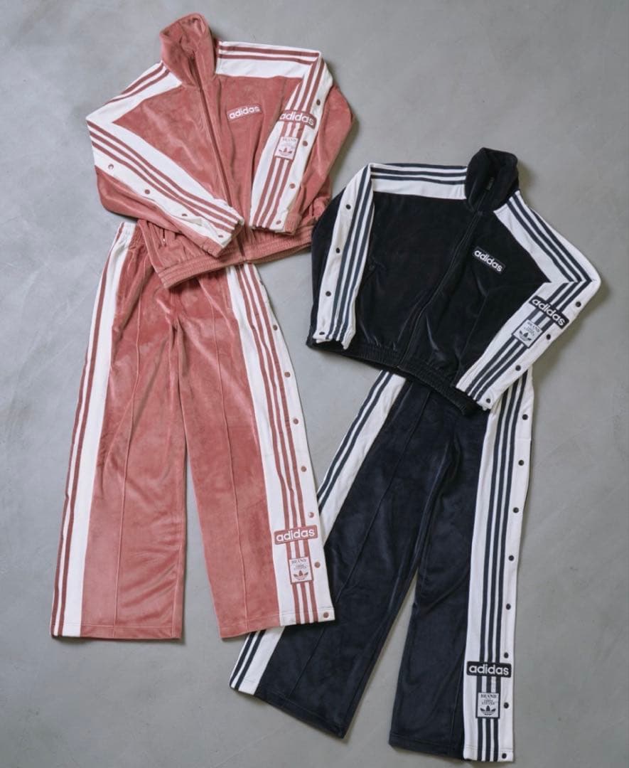 新品S⭐️当日⭐️adidas W ADIBREAK VELOUR TT 重盛さと美 - メルカリ
