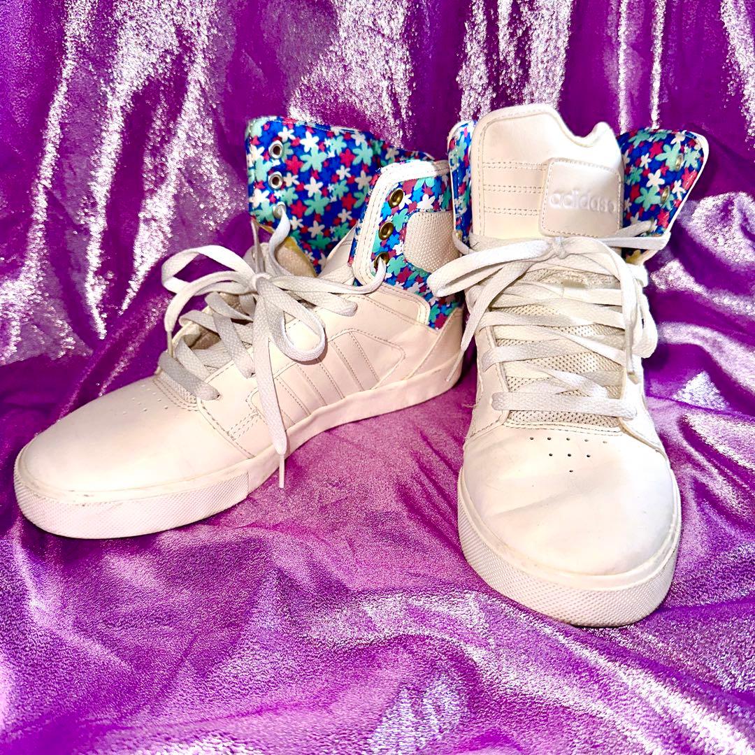 addidas NEO 花柄ハイカットスニーカー - メルカリ