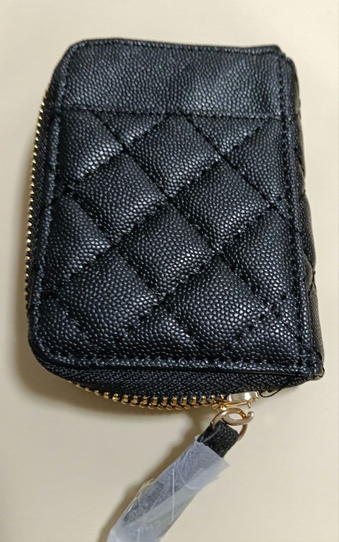 CHANEL ブラック レザーキルティングコインケースノベルティ新品