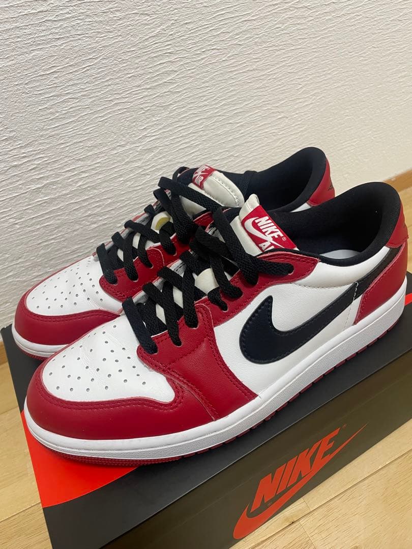 靴 Nike Air Jordan 1 Retro Low OG \"Chicago\"