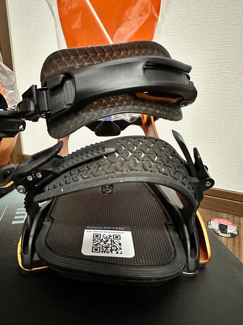 新品 ROME KATANA AW FASE25〜26 M/L サイズ オレンジ - メルカリ