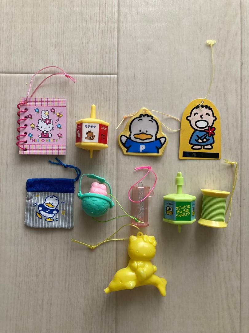 昭和レトロ サンリオ プレミアム おまけ まとめ売り 24個の通販はau