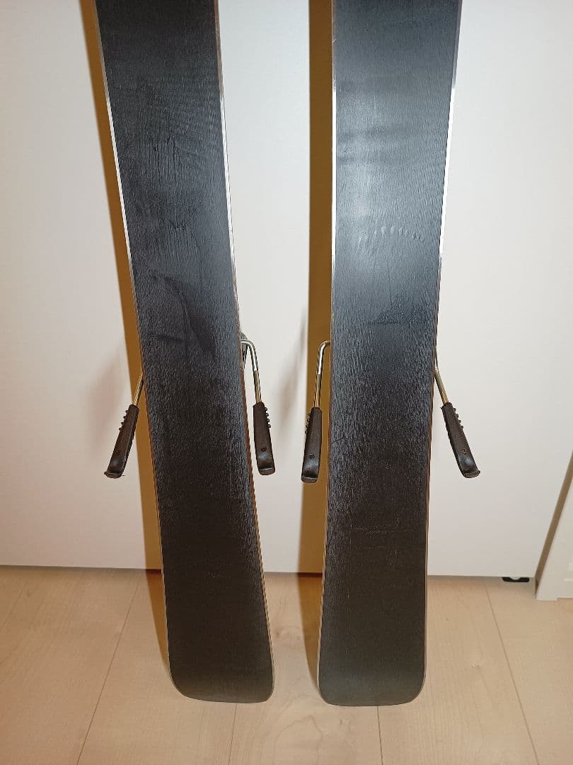 やすきち様専用 2023 HEAD ヘッド shape V1 ショートスキー - メルカリ