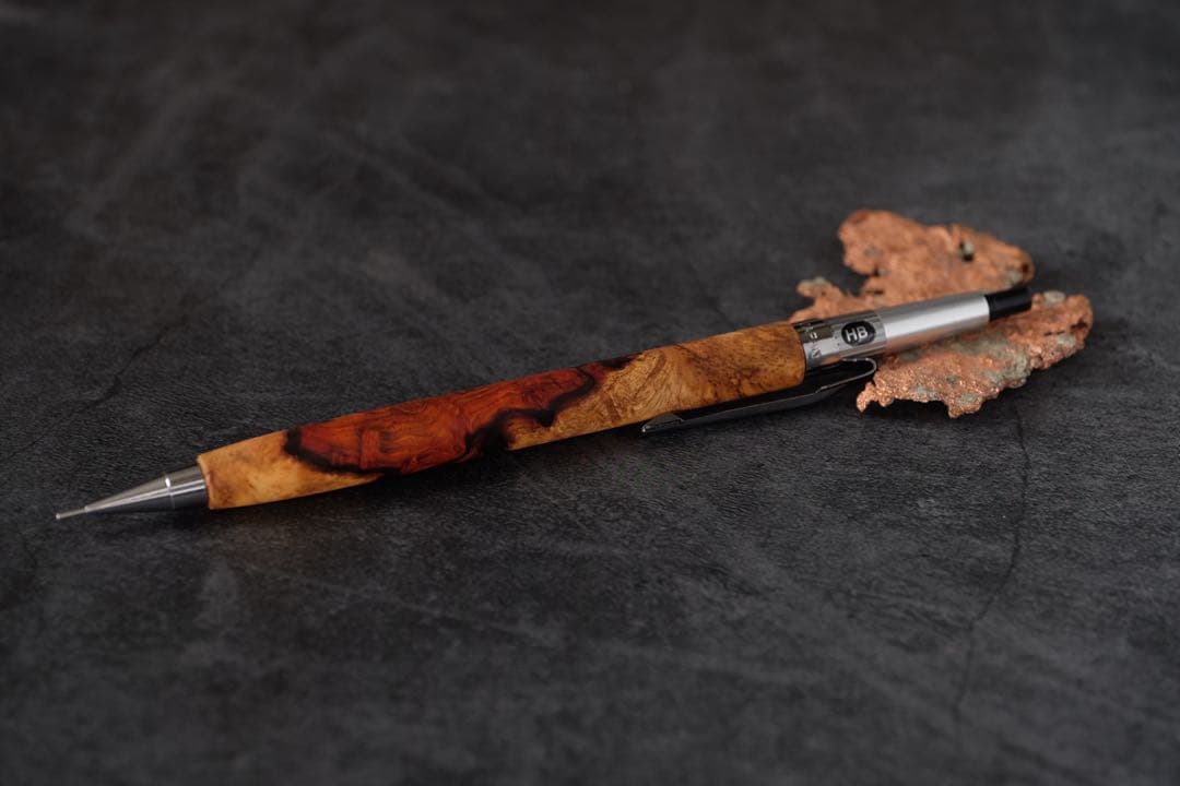 PG5木軸カスタム0240 高村杢工房 製図用シャープペンシル 花梨瘤 紅白