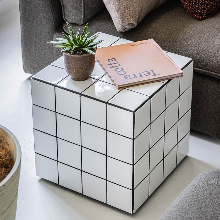 テラ サイドテーブル キューブ型 | 家具・インテリア通販サイト CRASH