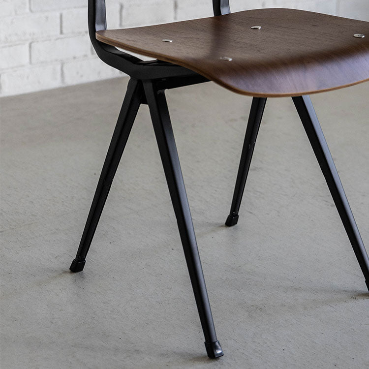 リザルト ダイニングチェア | 家具・インテリア通販サイト CRASH GATE