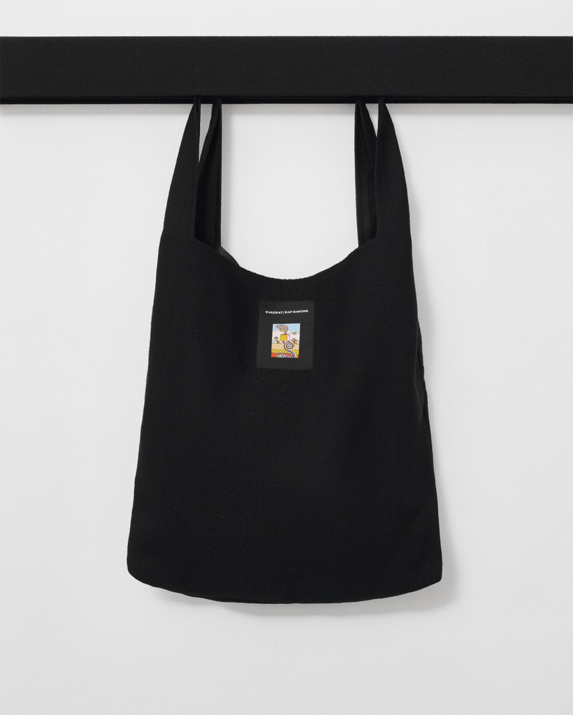 The focus. KVADRAT/RAF SIMONS | トゥモローランド 公式通販