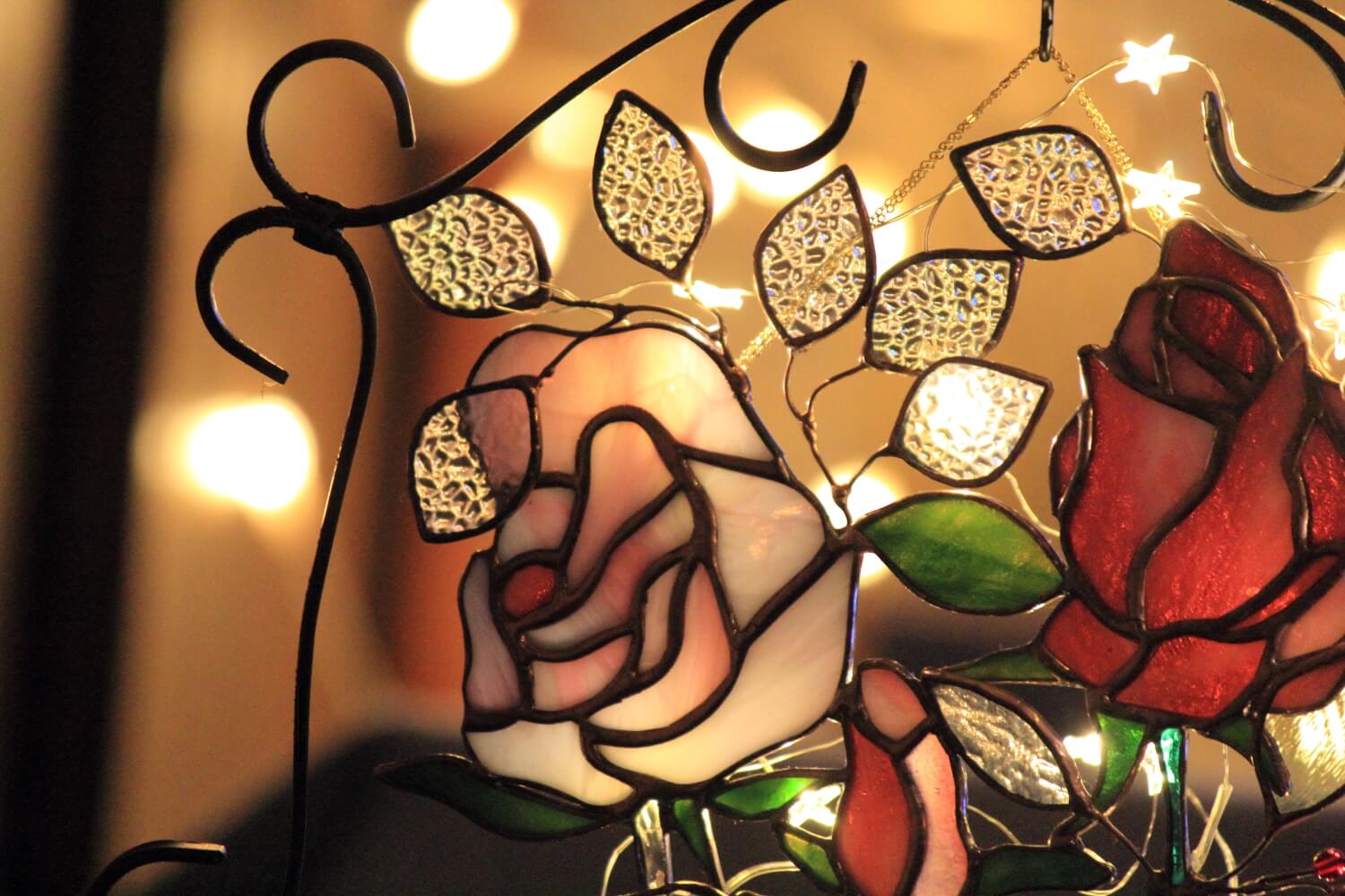 薔薇｜ステンドグラス・ランプ｜Stained glass Accenti