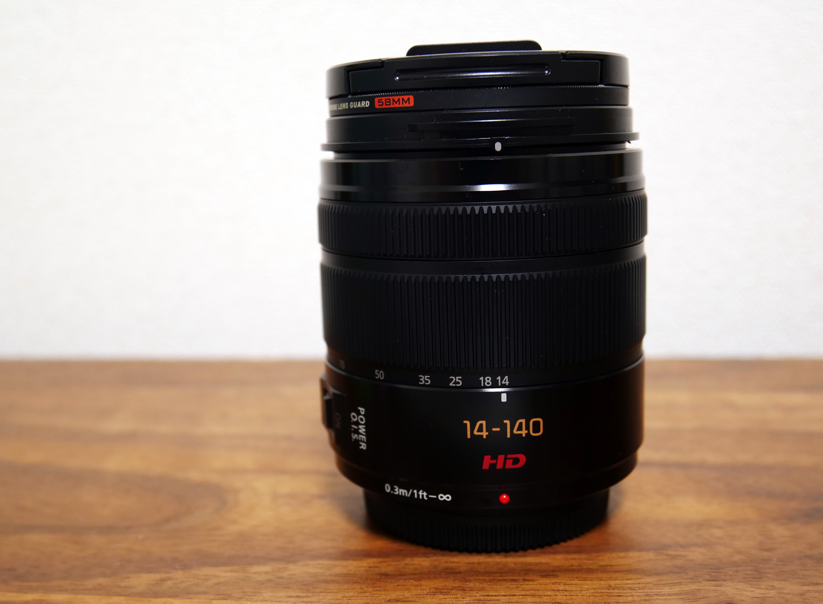 LUMIX 14-140mm/F3.5-5.6 ズームレンズ | STARGAZER