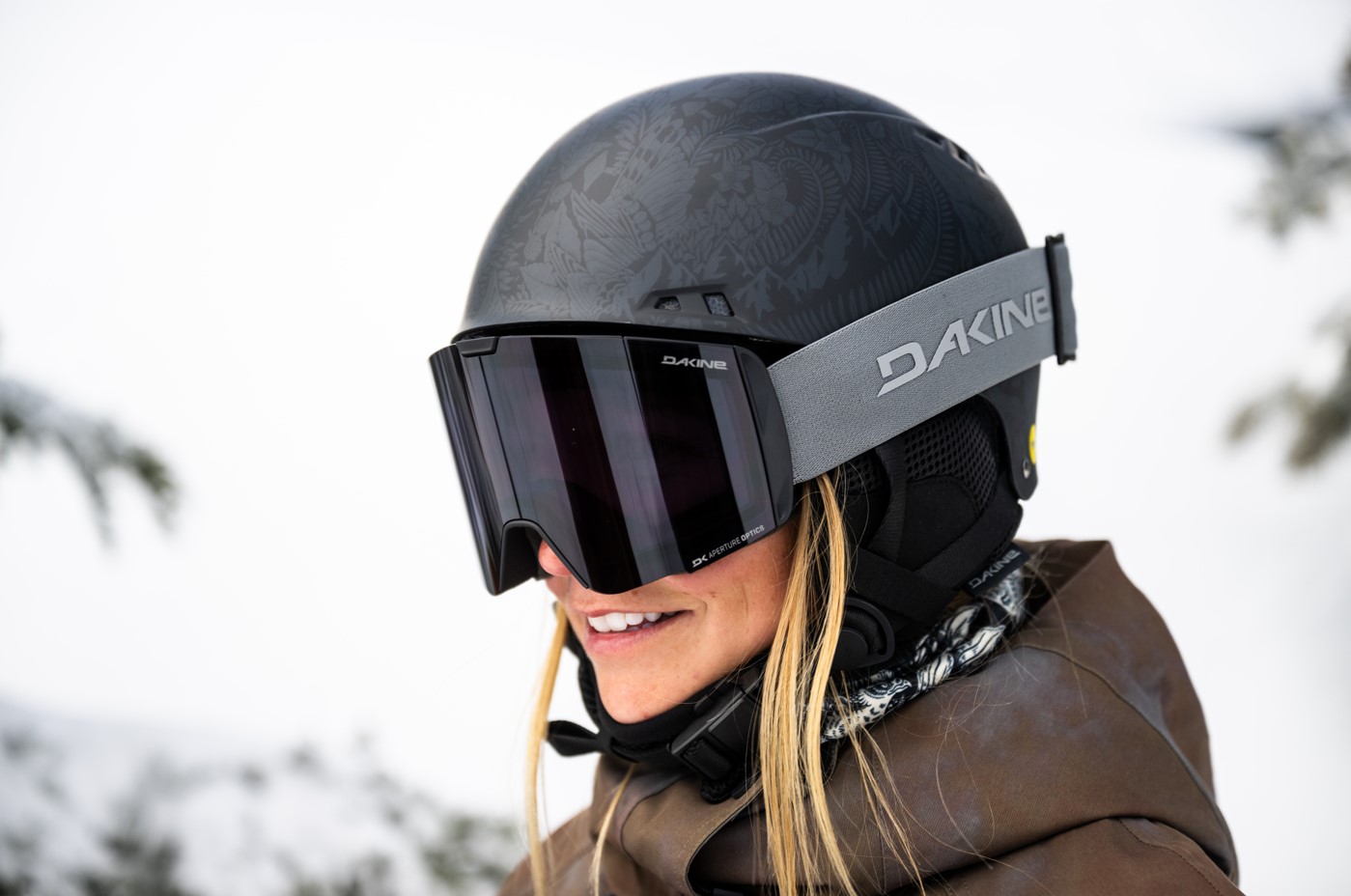 DAKINE(ダカイン) | スキー・スノーボード情報メディア | STEEP