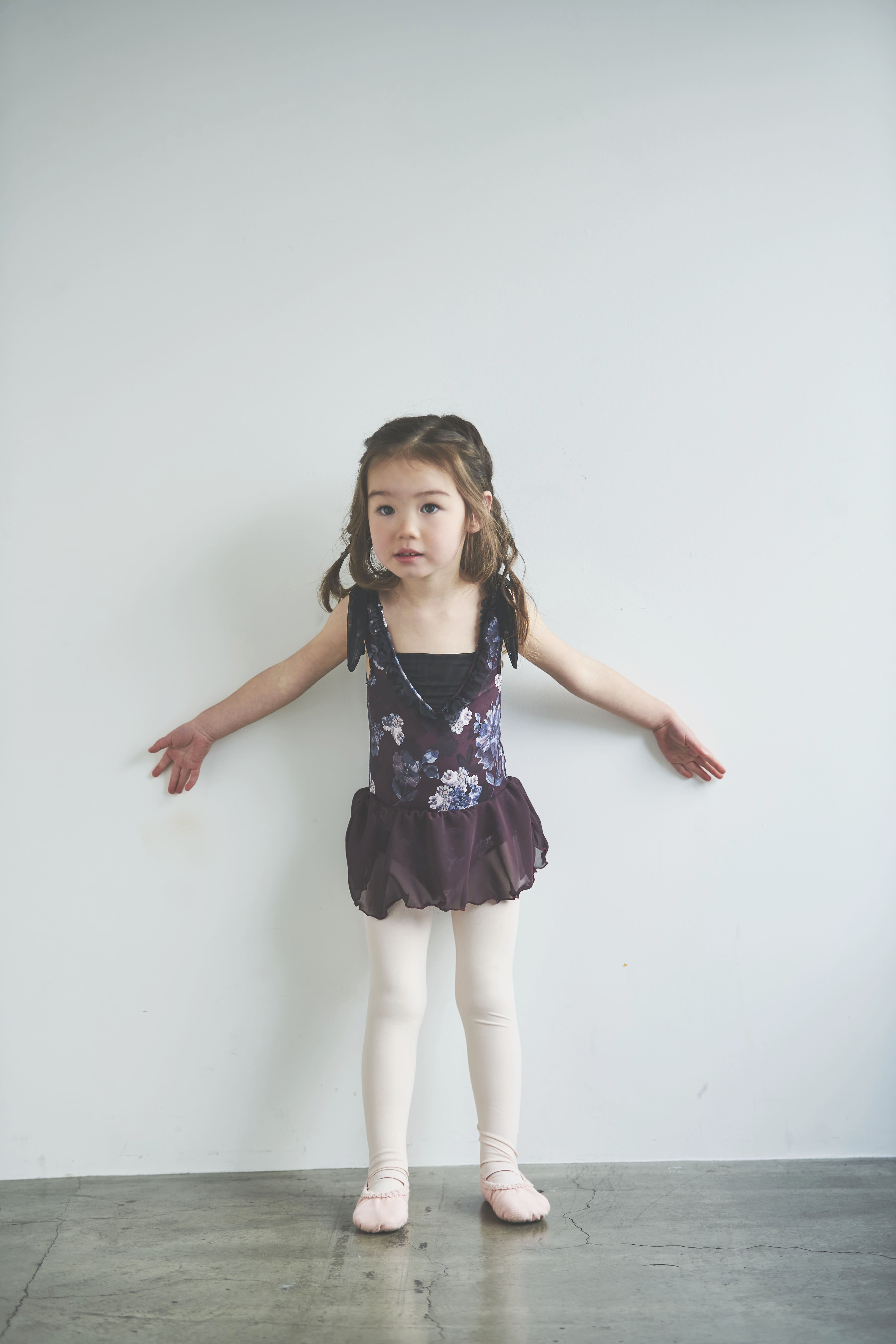 stina / type J juliet / innocent bordeaux / kids/ girl