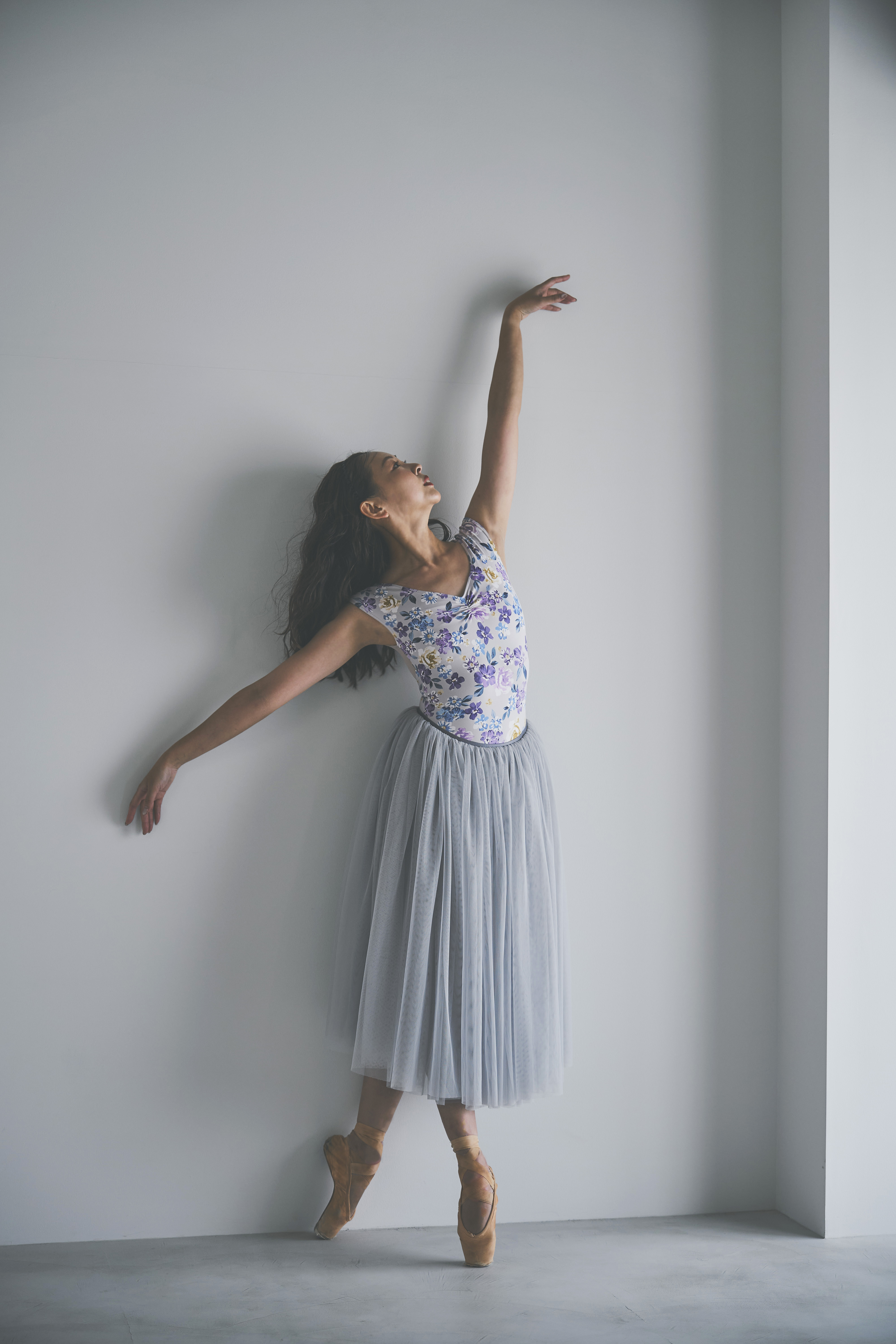 stina / type zero butterfly / Bloomverse beige