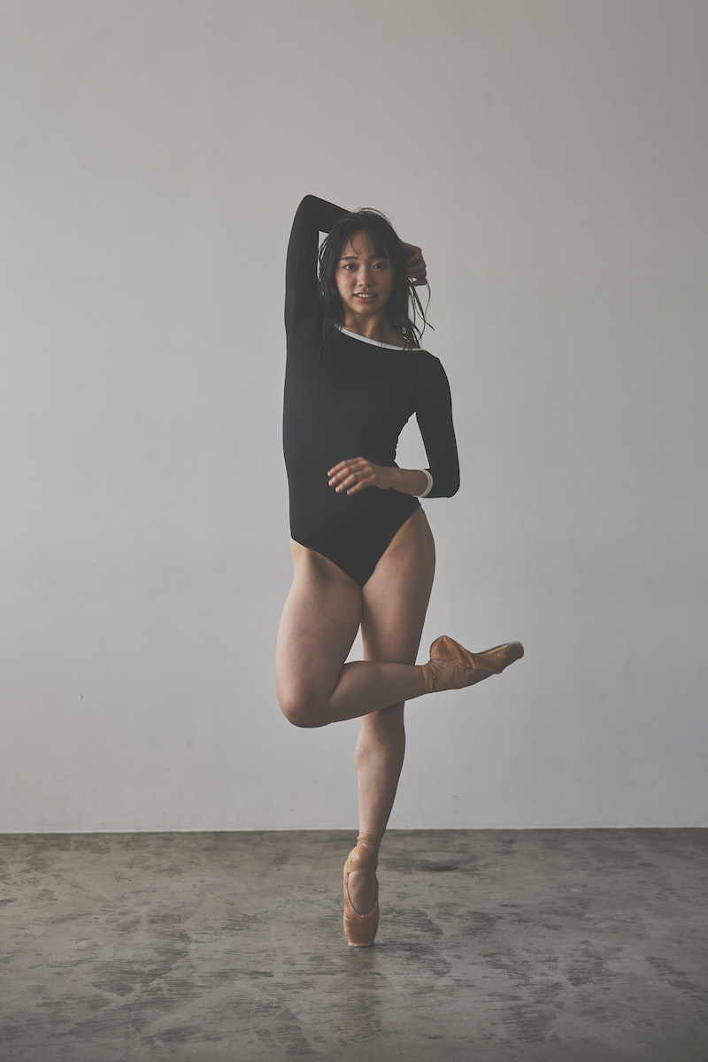 stina / Retune.stina / Nocturne / black