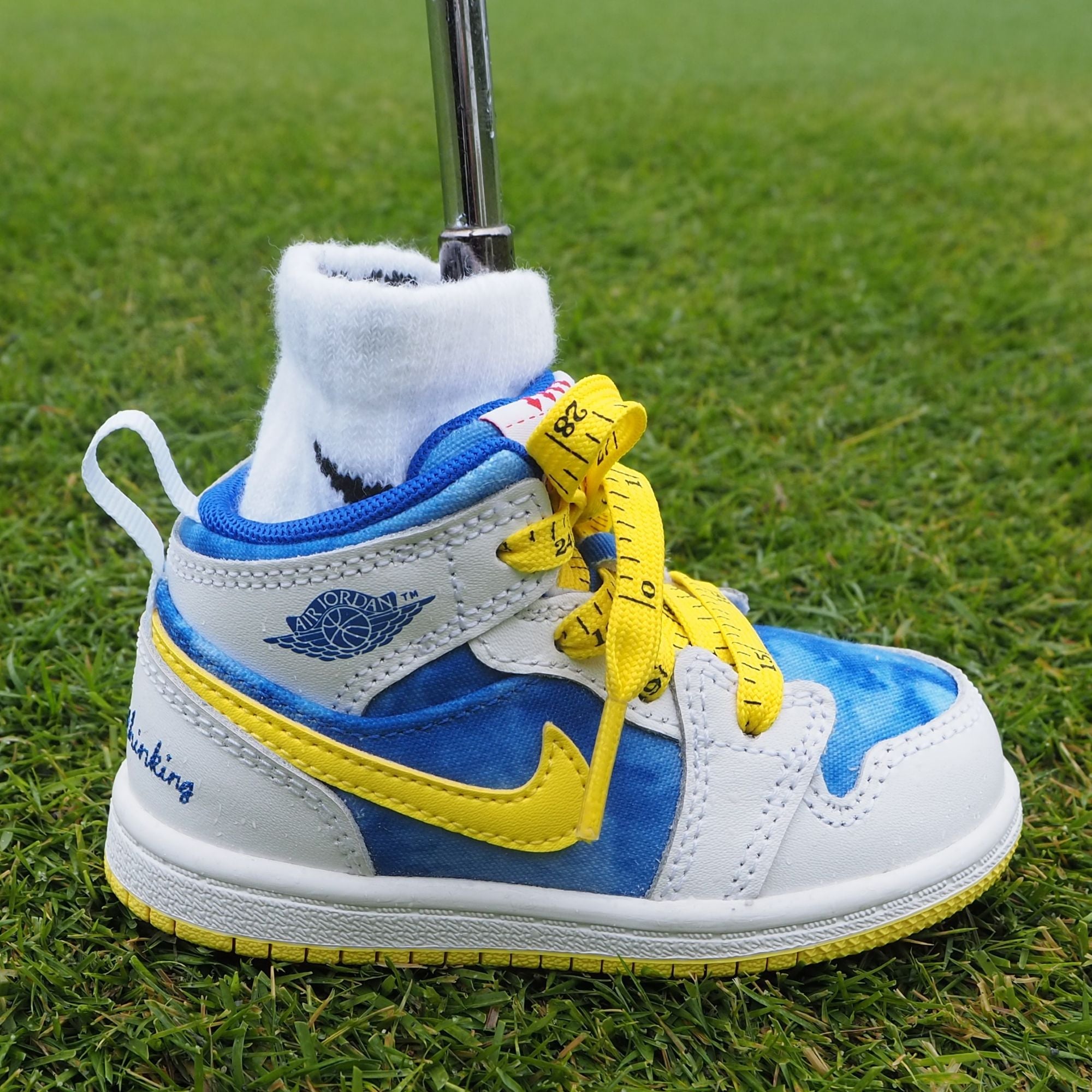 スニーカーパターカバー – STIFFCON