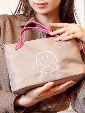 主役級デザイン×高い整理力の「スマイルバッグインバッグ 1870-s」が