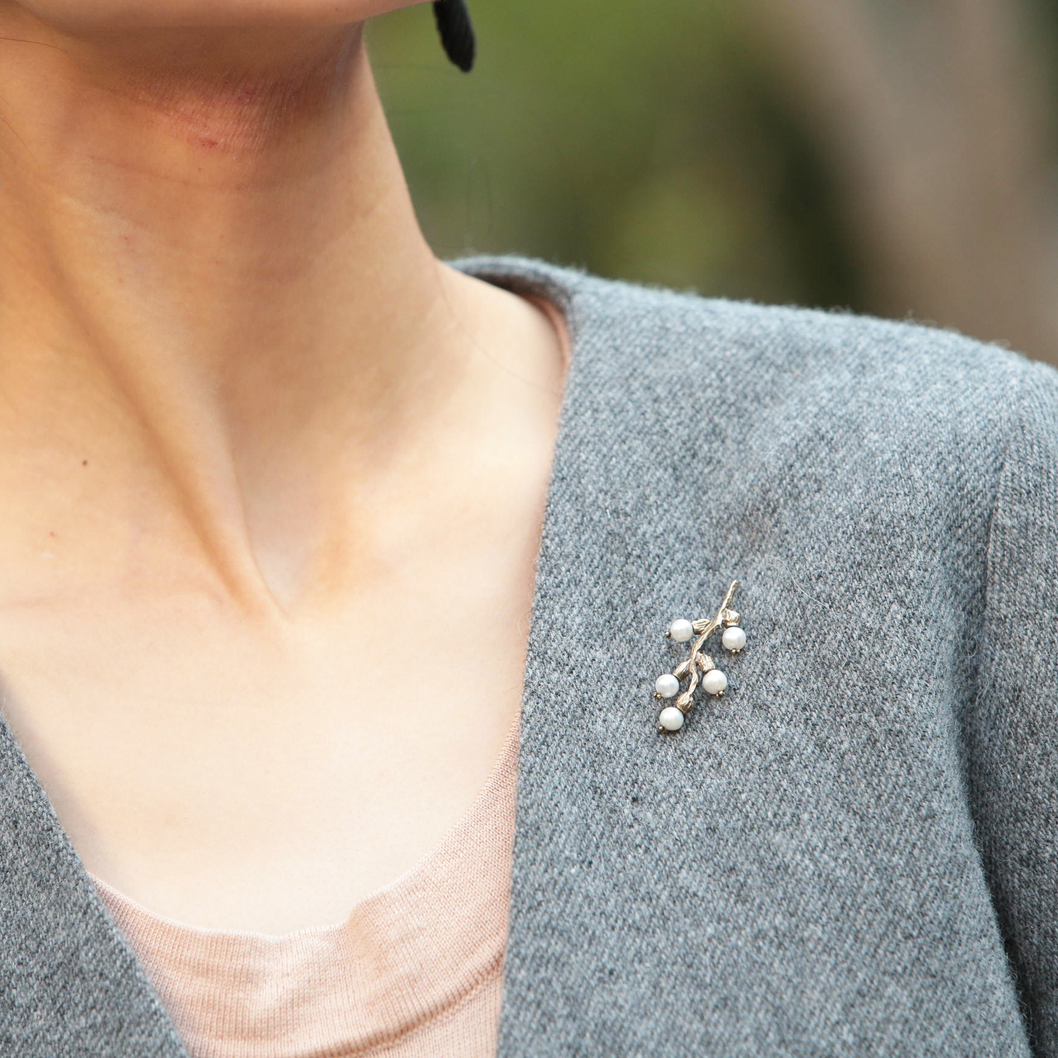 sasakihitomi/小枝ピンブローチ -定番ニットの表情を変えるブローチ