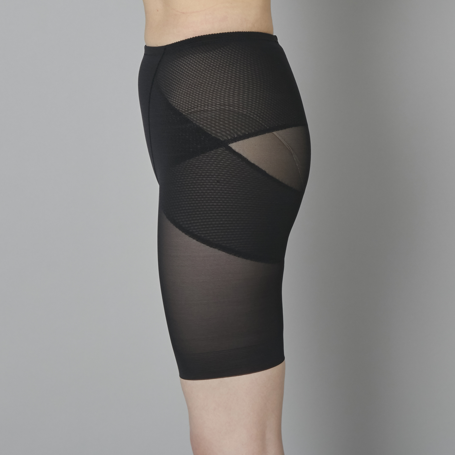 骨盤パンツ -専門家との共同開発にこだわった国産ガードル - スタイル