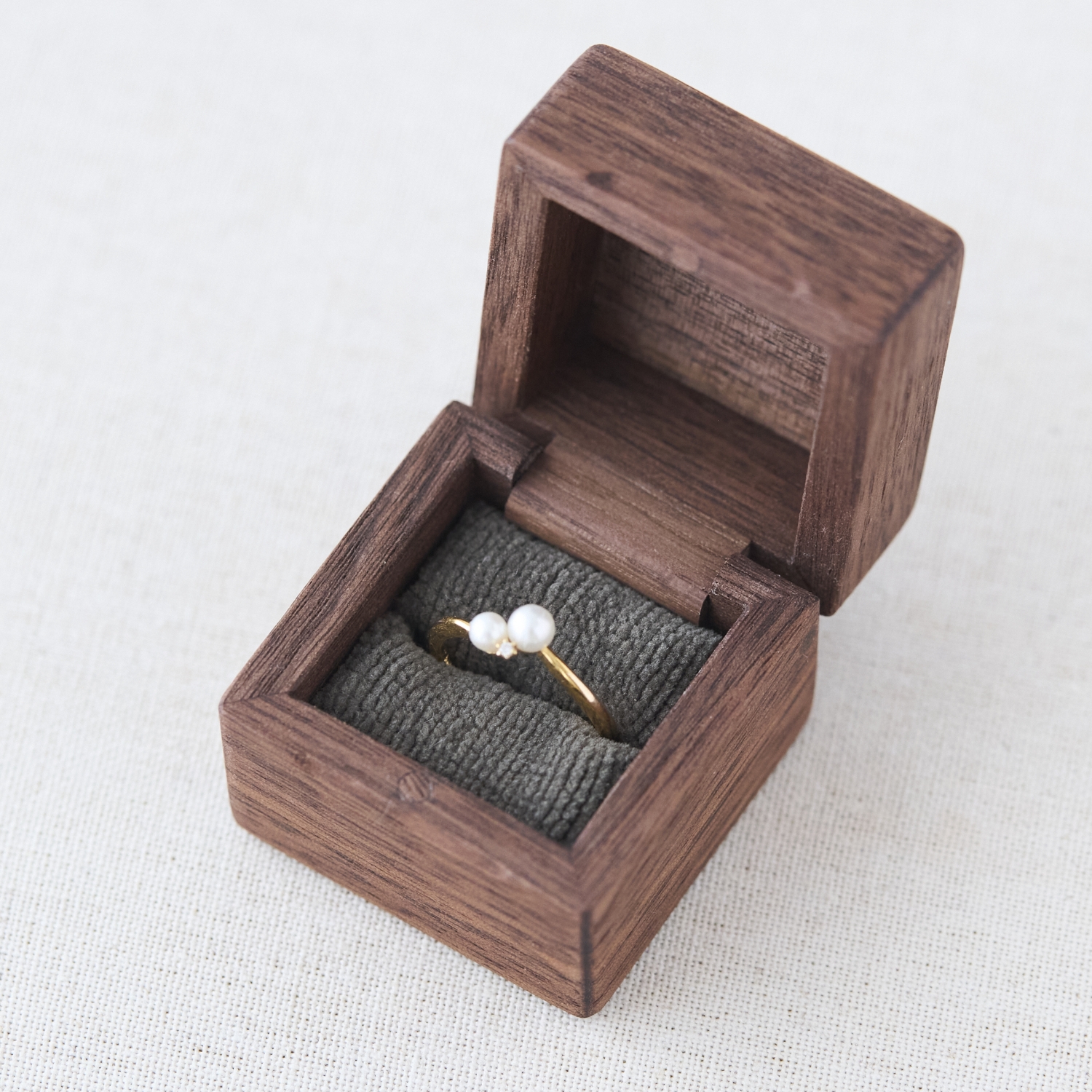 丹野製作所/指輪入 -大切な思いとともに使いたい、木の指輪ケース