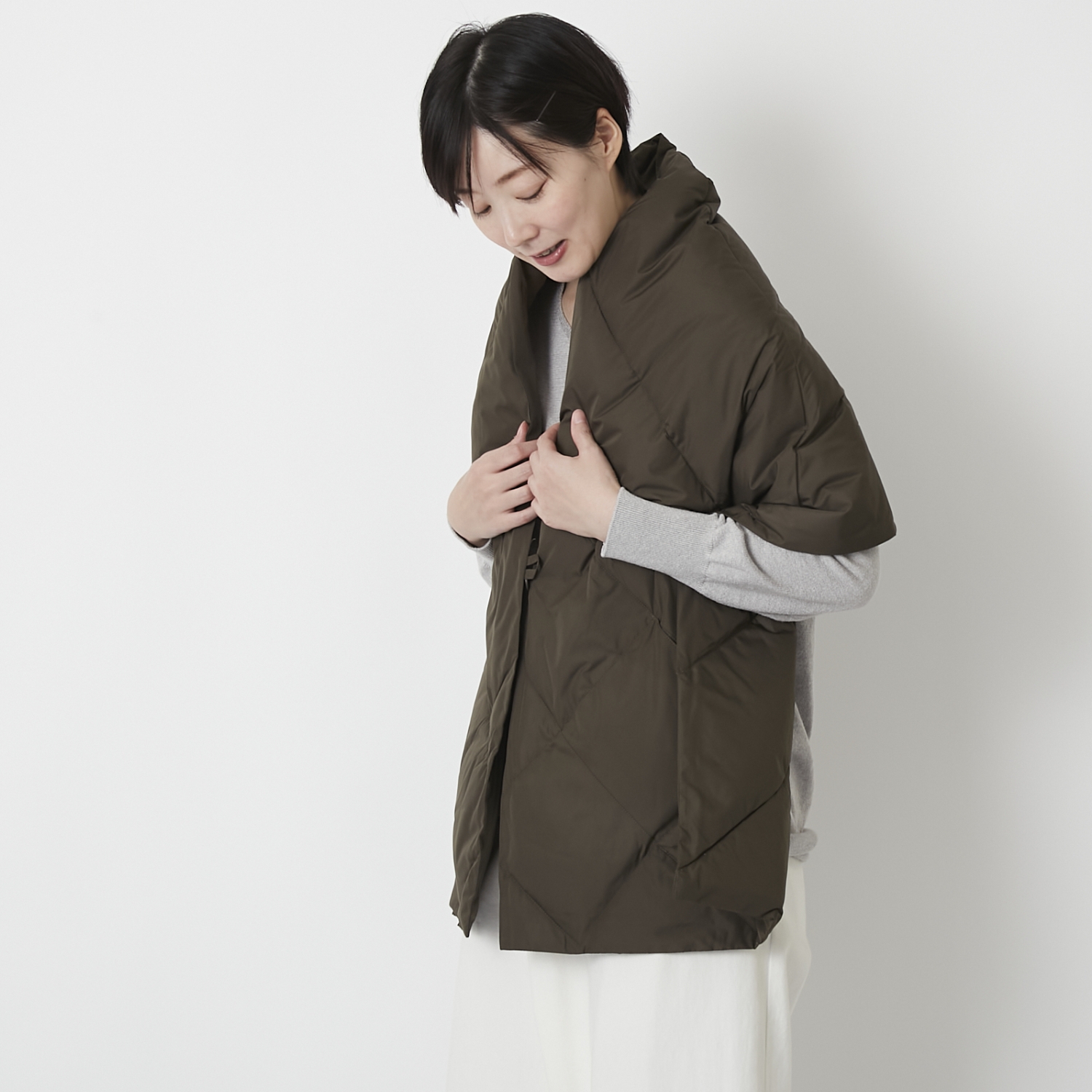 KWD/ダウンショール グリーンダウン -サッと羽織れてしっかり