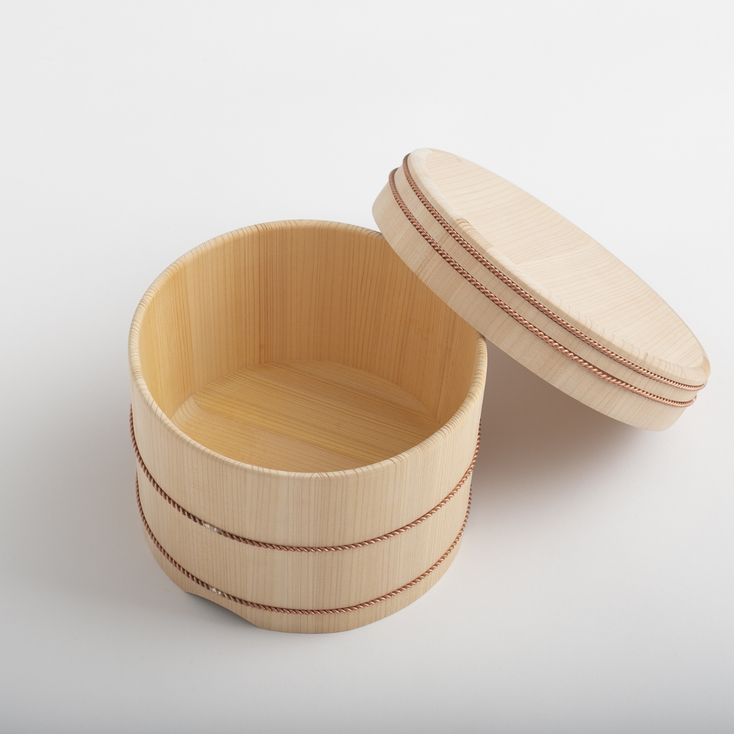 松田美智子の自在道具/さわら自在のお櫃 -ご飯をおいしく保存でき