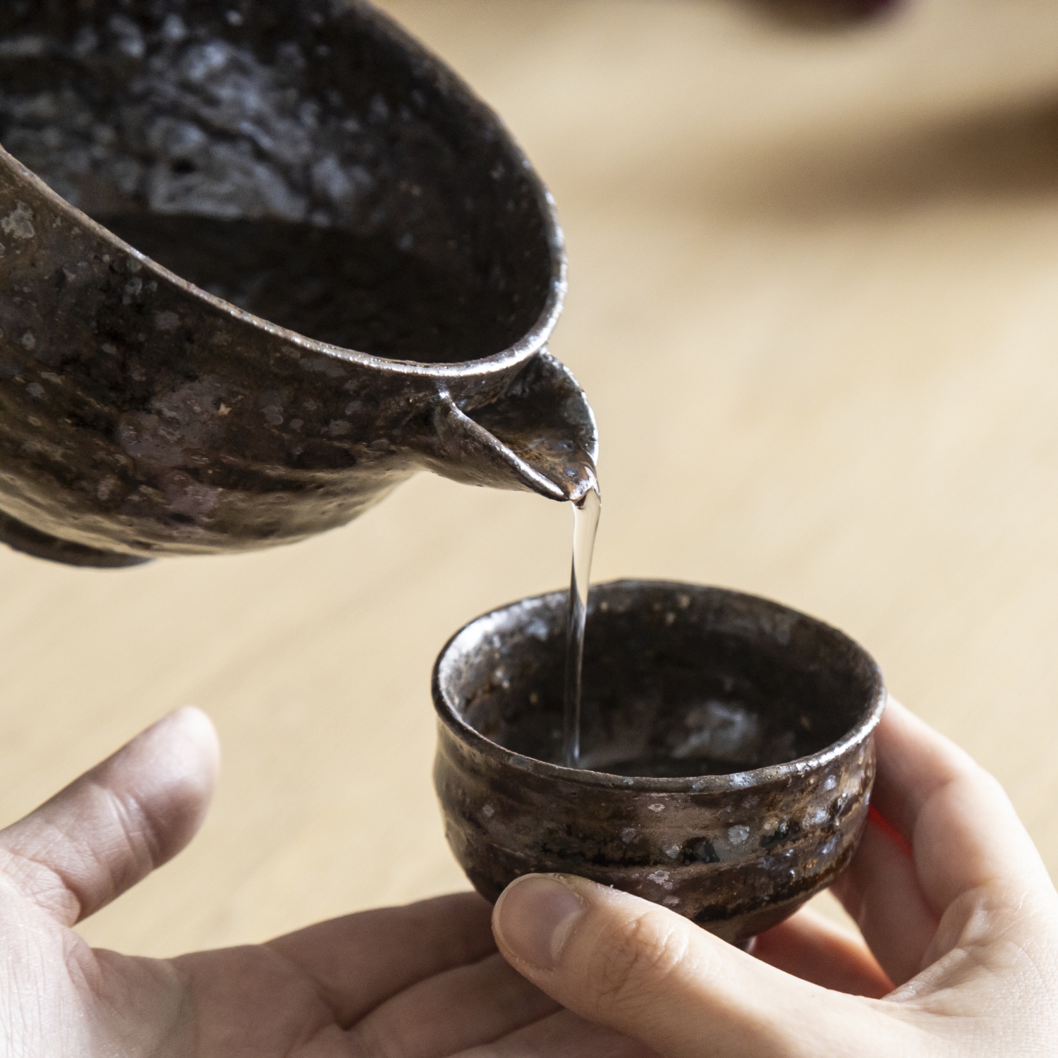 WDH/酒器 片口・ぐい呑2個セット -燗酒・冷酒どちらも美味しく楽しめる