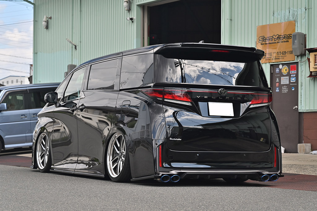 製作車両紹介【ヴェルファイア】その1 | サンヤード コンプリートカー